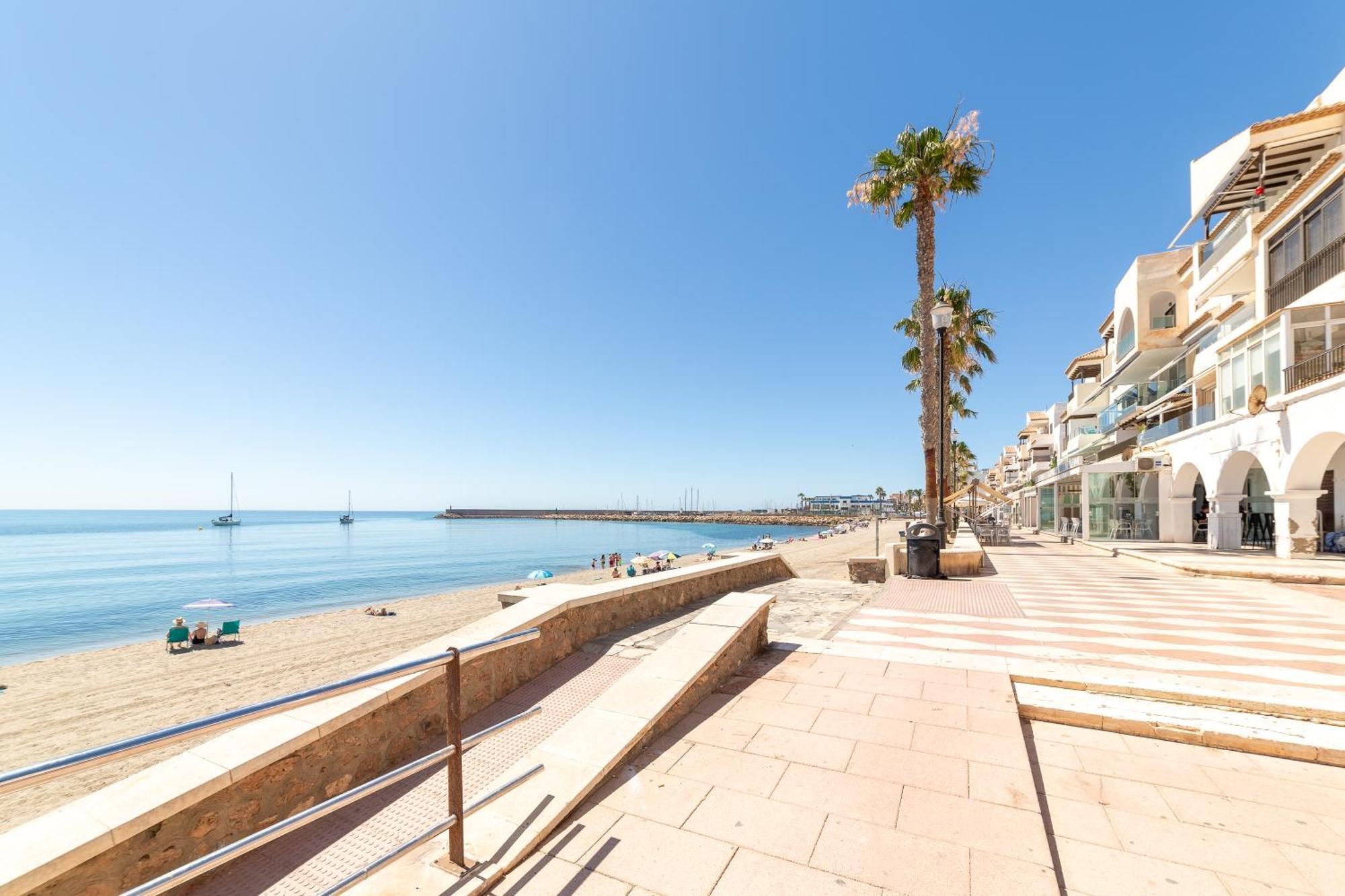 Holiday Apartment روكيتاس ذي مار المظهر الخارجي الصورة